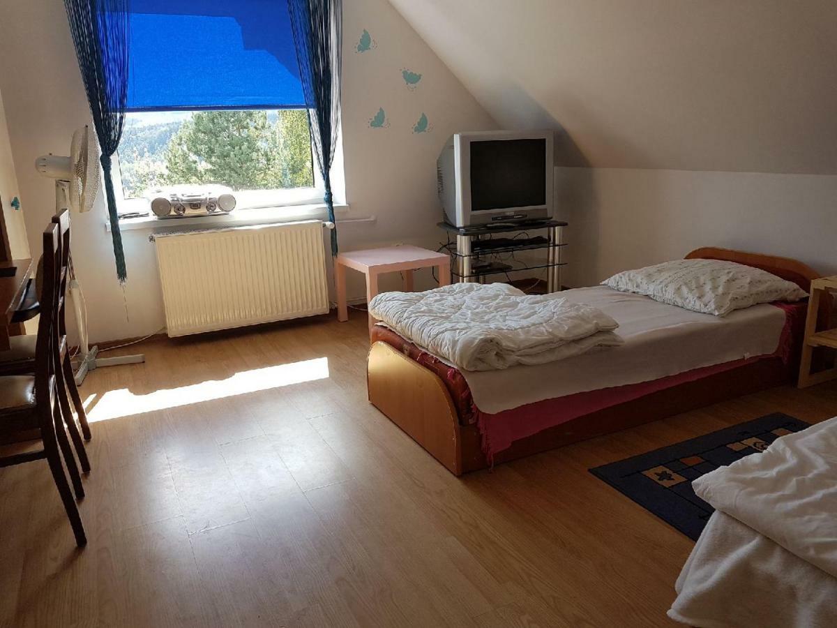 Villa Dom Na Wzgorzu à Polanica-Zdrój Extérieur photo